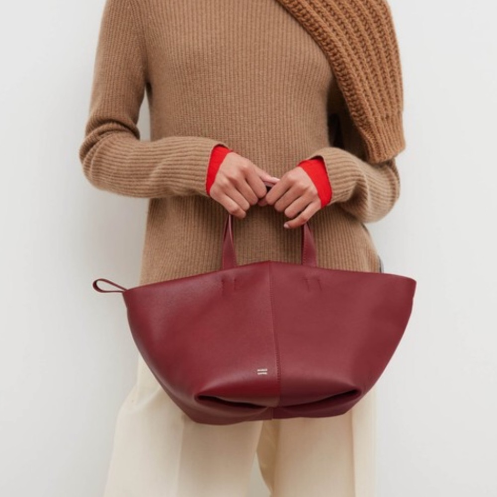 NWT Mansur Tulipano Bag